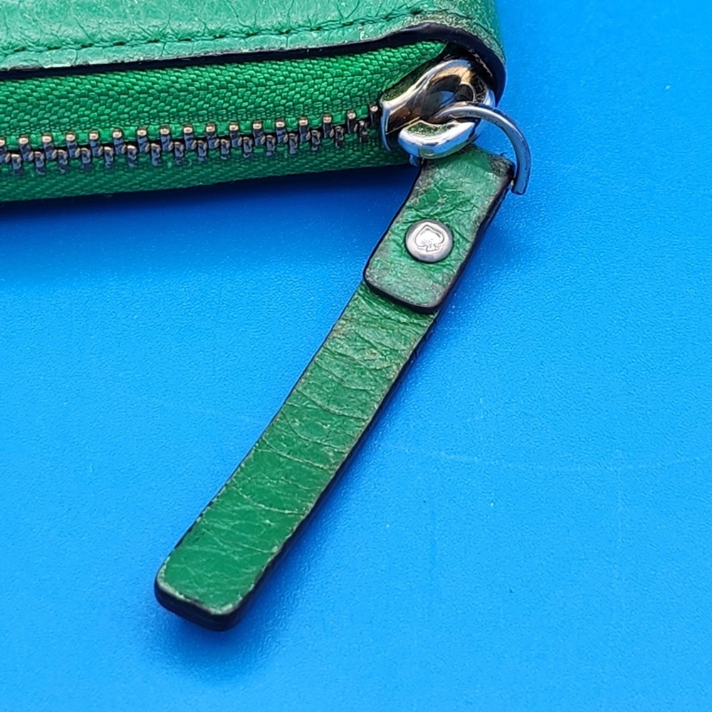 Kate Spade Pebbled Leather Wrap Around Zip Wallet - Green - Picture 3 of 11